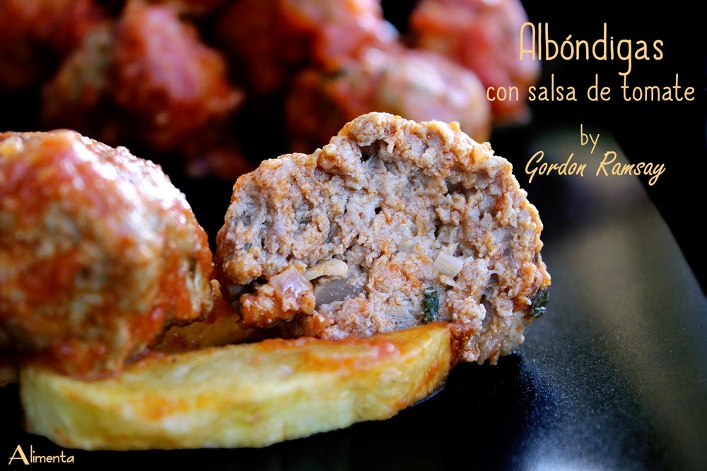 ALIMENTA ALBÓNDIGAS CON SALSA DE TOMATE by GORDON RAMSAY