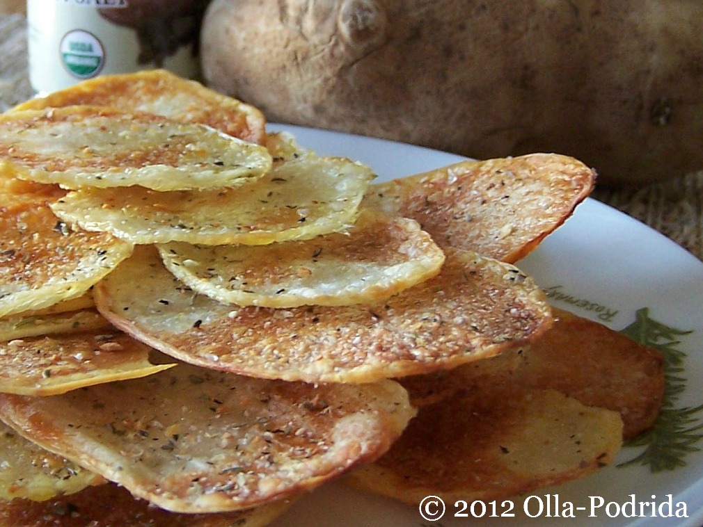 OllaPodrida Homemade Potato Chips with Garlic & Herbs