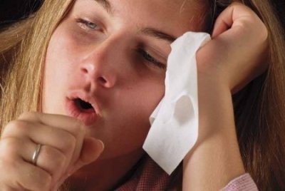 scratchy dry cough only symptom