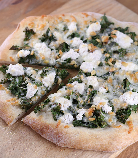 Kale, Pine Nut & Ricotta Pizza | sweetpeasandsaffron.com