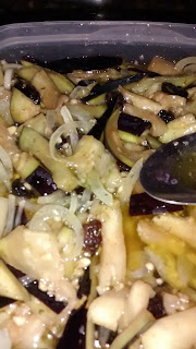 PIZZA DE BERINJELA, SORVETE DE BERINJELA, EMPANADA... Em conserva, salada, refogada, empanada, à milanesa, pizza, como lasanha, patê e sorvete de berinjela