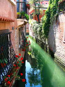 Narrow canals of Venice, Italy