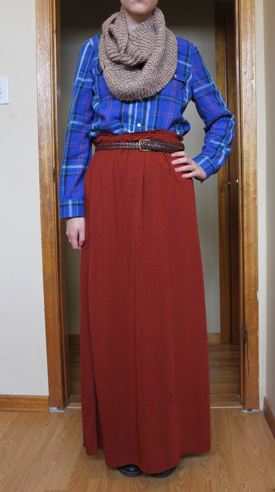 modest fall outfit fall maxi skirt