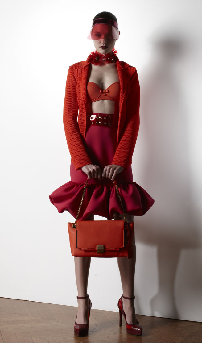 http://4.bp.blogspot.com/-_sQhLbN_CP0/T_iCPo1ngII/AAAAAAAAQ8g/CyD9HS33638/s1600/lanvin.jpg