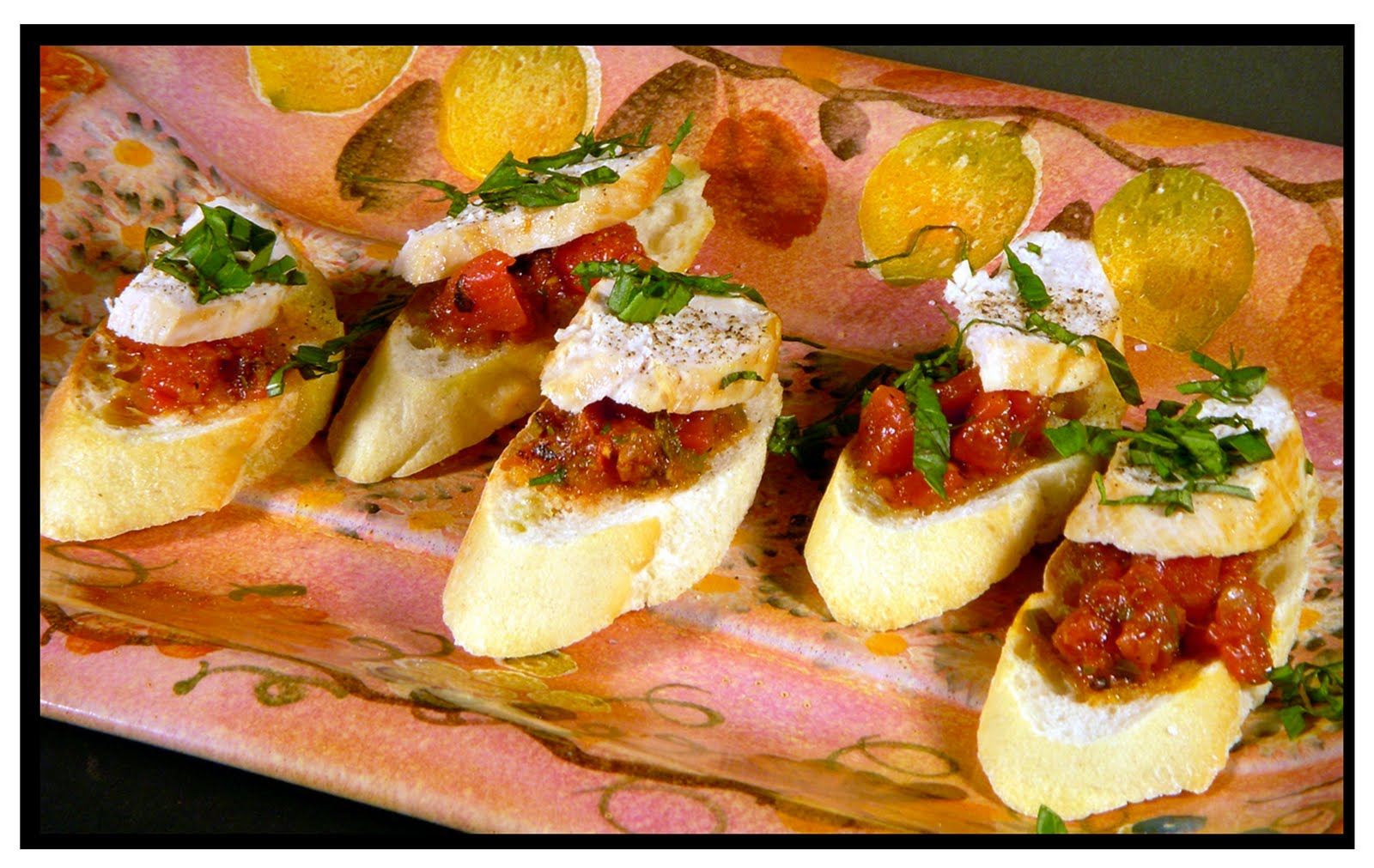 Pastamore Bruschetta Tapenade with Seared Chicken