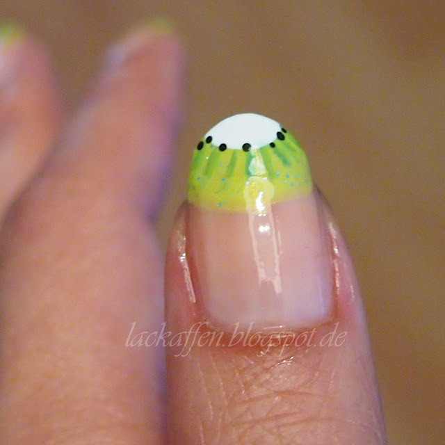 Lackaffen Nail Design Kiwi Nails