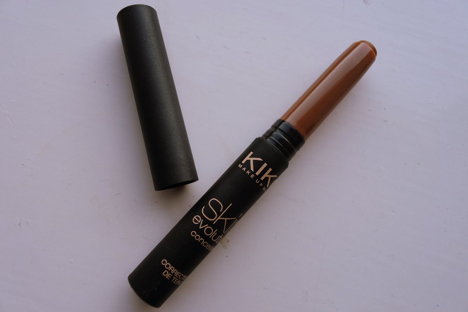 KIKO 'Skin Evolution' Concealer in Shade 07 Review The Student's
