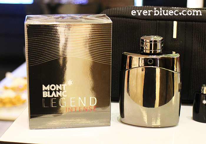 Get Parfum Mont Blanc Legend Intense Background