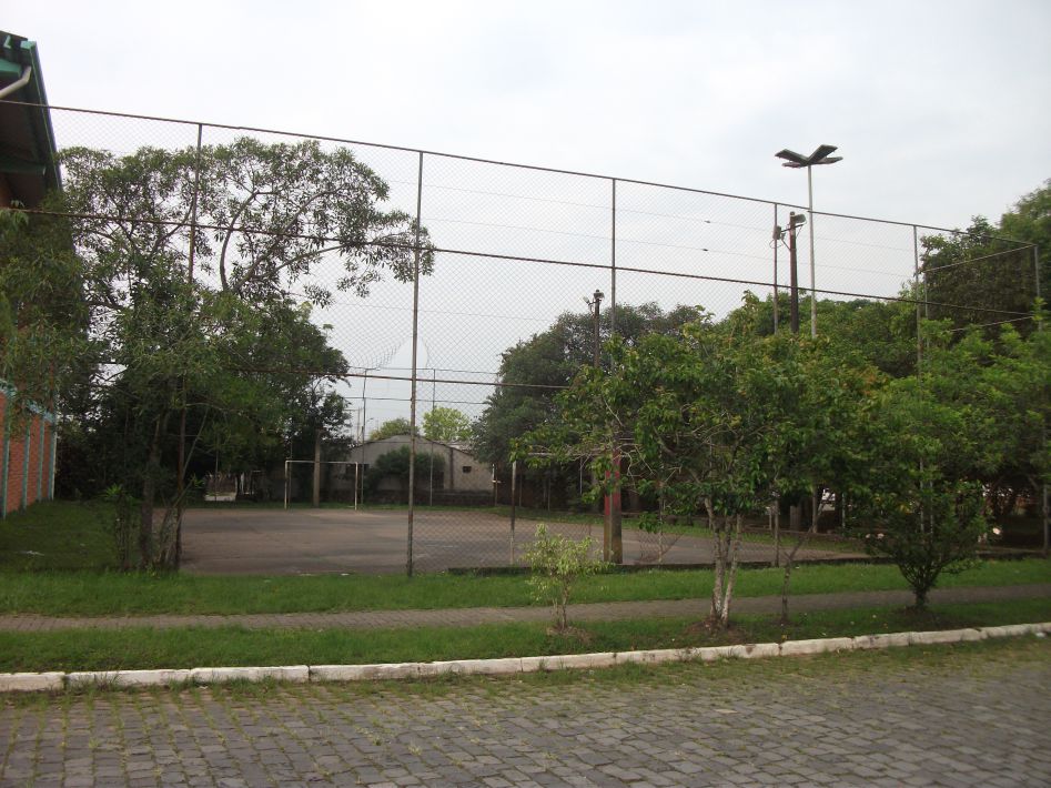 VEREADOR SOLICITA MELHORIAS NA COHAB LESTE