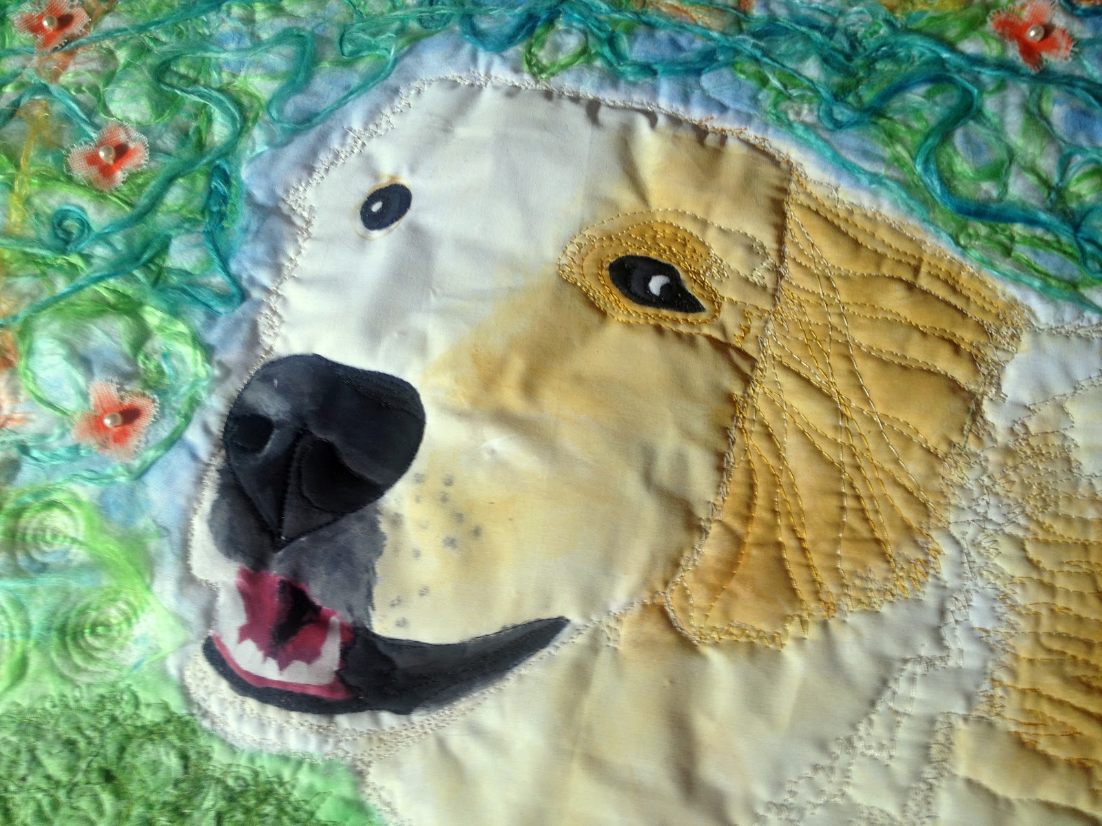 Describe Happy Dogs on Quilts & Dog Art Quilt