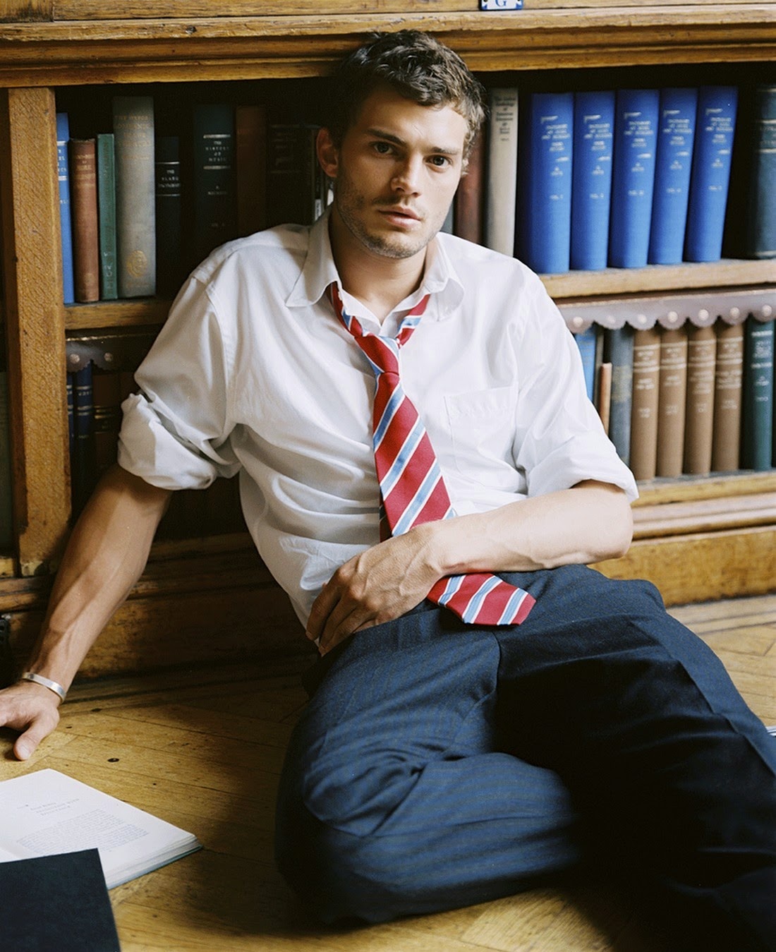 jamie dornan zodiac jamie dornan life hq untagged pictures from style s jamie dornan zodiac jamie dornan life hq untagged pictures from style s