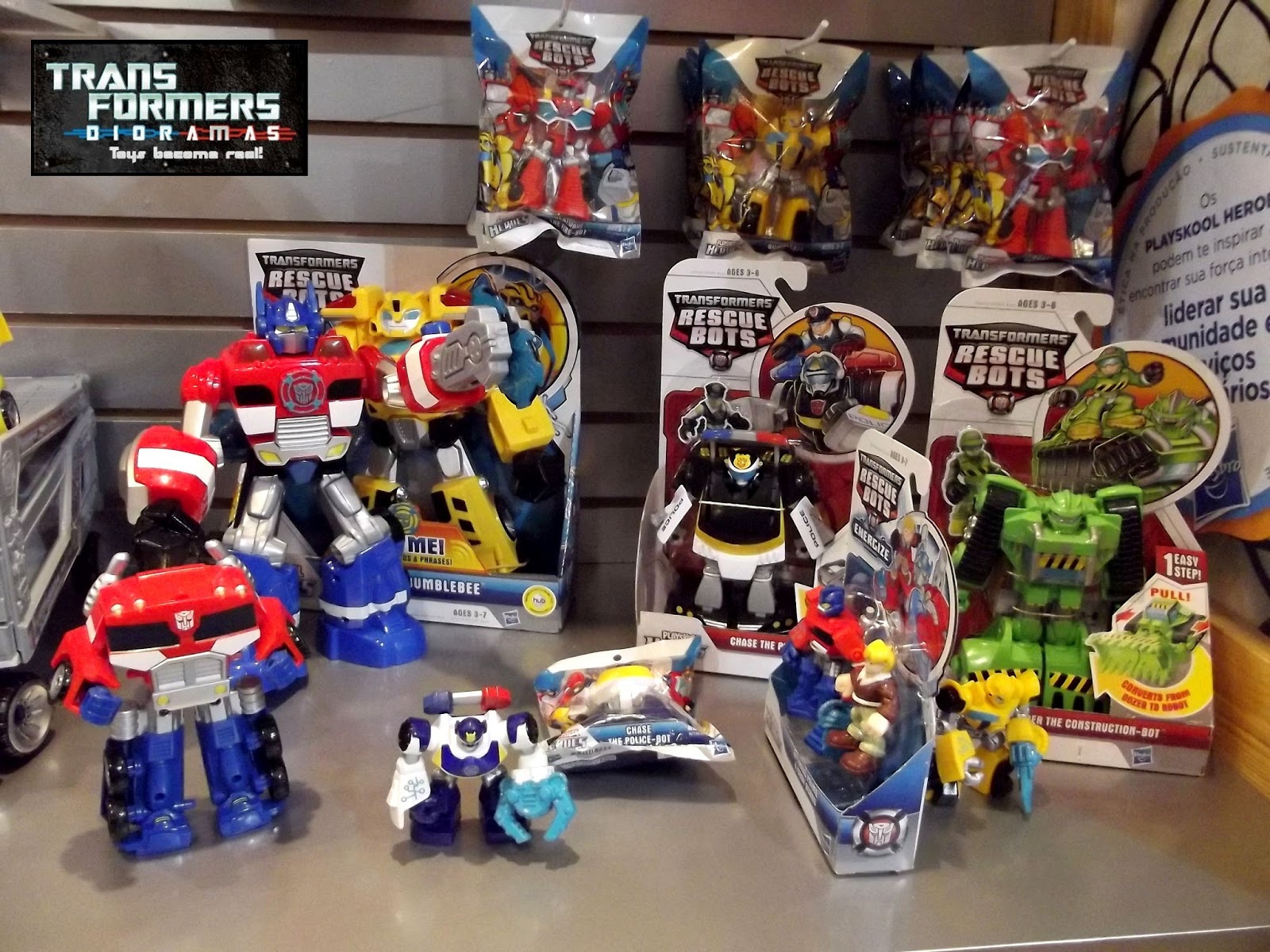 Transformers Rescue Bots e Transformers Bot Shots , alguns dos quais Transformers Rescue Bots e Transformers Bot Shots , alguns dos quais