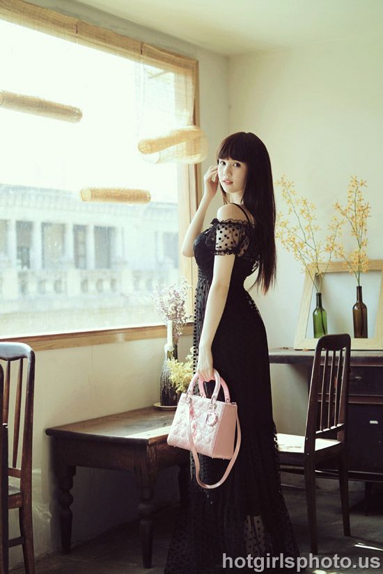 [Image: aaaa_0006.jpg]