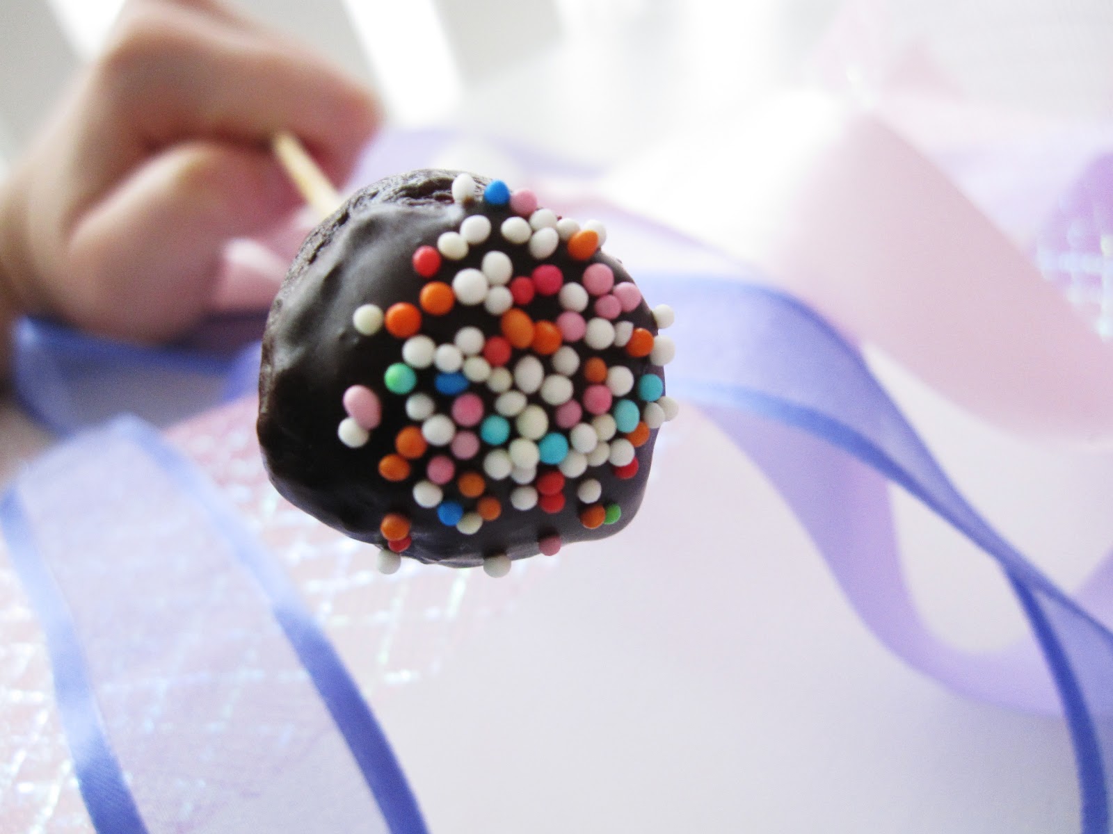 fraiseframboise la succette au chocolat / çubuklu çikolata