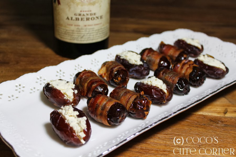 Dates with Bacon / Dates wit Peppercheese