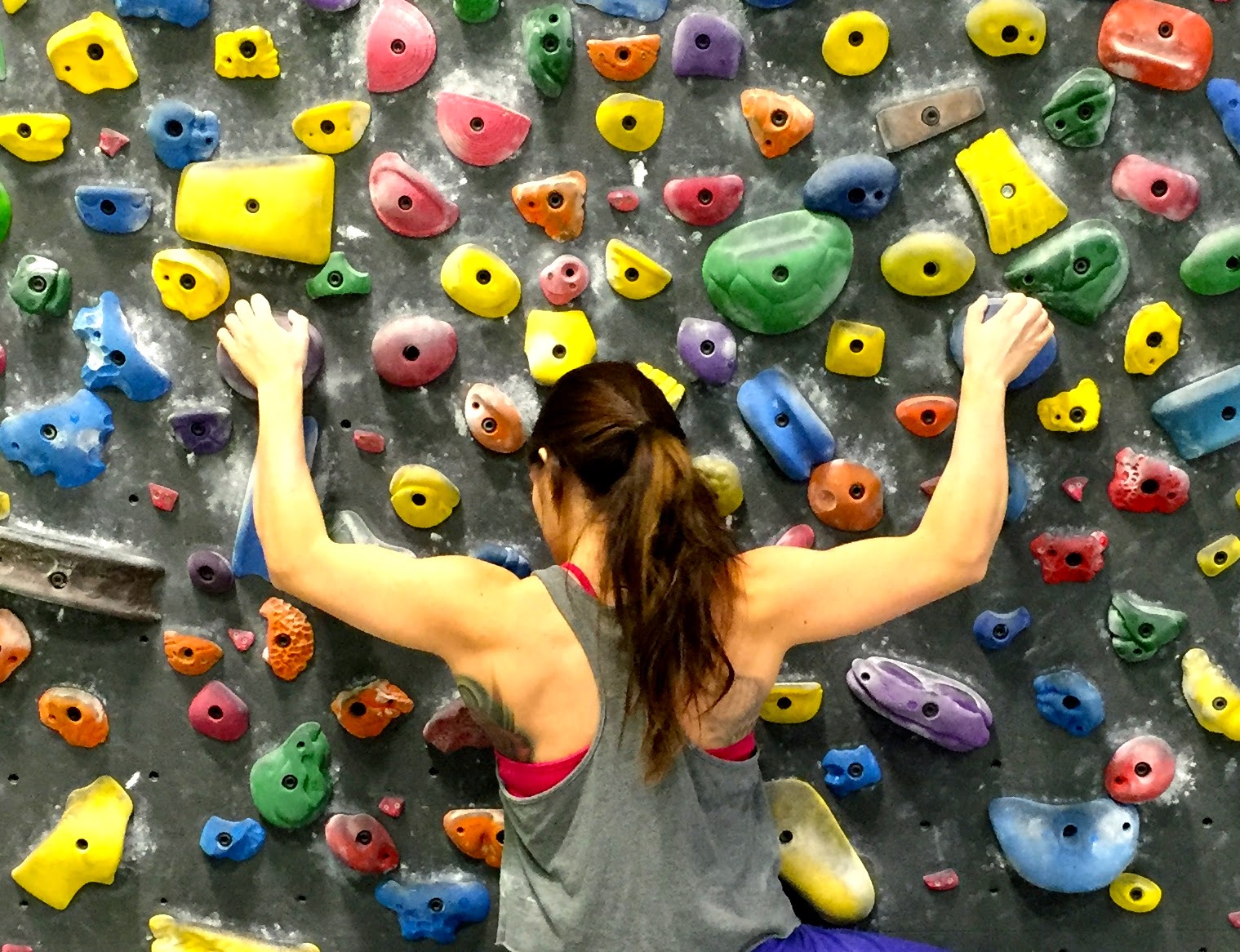 www.boulderingonline.pl Rock climbing and bouldering pictures and news Training Tuesdays (Week 19): Exercises for Shorter Climbers