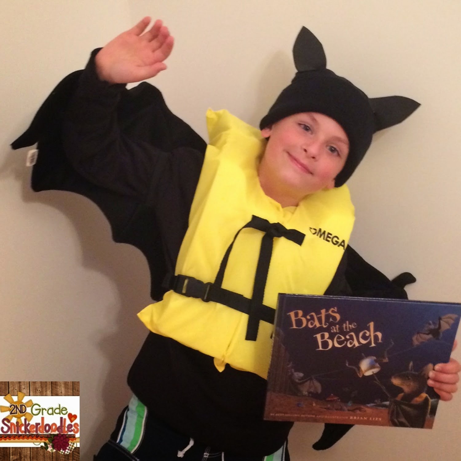 2nd Grade Snickerdoodles Bats at the Beach {Freebie}
