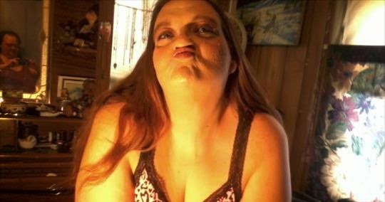 sexy mastubating girls dripping pics from Rolando hillbilly dating profiles