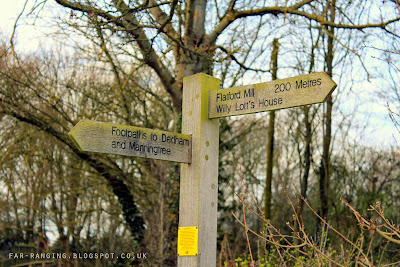 Signpost showing Footpaths in Dedham Vale, including Flatford Mill