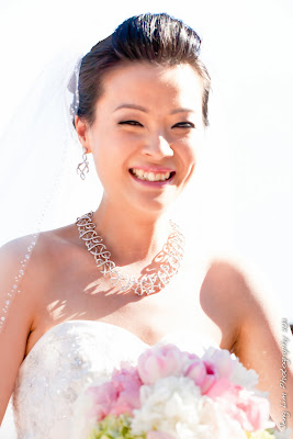 IMAGE: http://4.bp.blogspot.com/-a0a83IwoHY0/Tfm1j0jt_6I/AAAAAAAAacc/INenZlFjiew/s400/IMG_0465.jpg