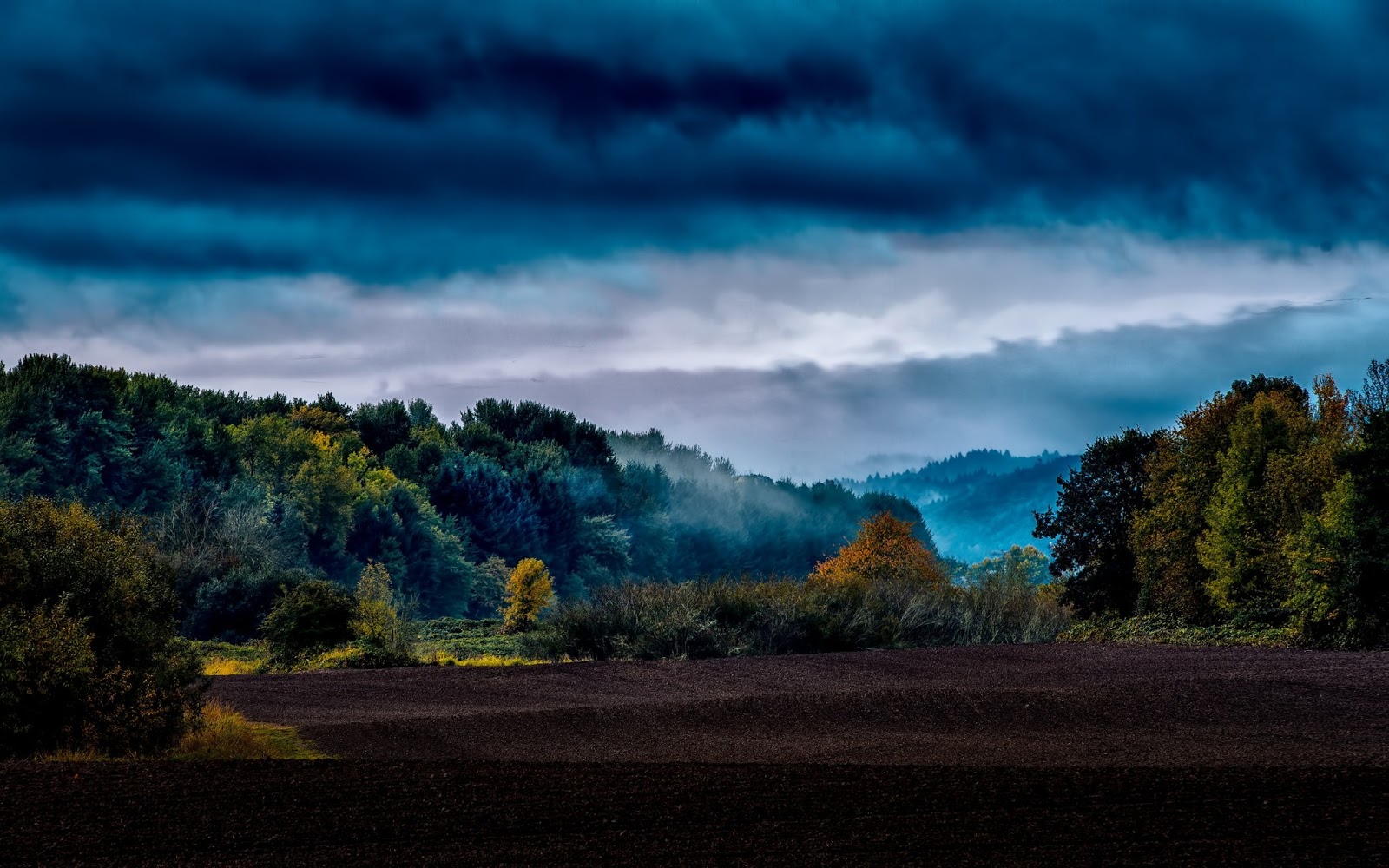 http://4.bp.blogspot.com/-a0hVwo2EMq8/UQNGg5EBe4I/AAAAAAAAL24/_decQM2ceWE/s1600/landscapes-wallpapers-hd+(2).jpg