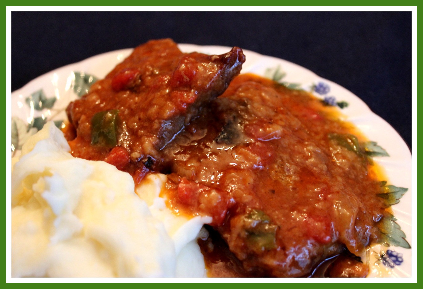 Sweet Tea and Cornbread Country Swiss Steak!