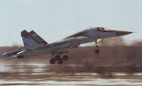 Взлет серийного Су 34 Липецкого авиацентра.