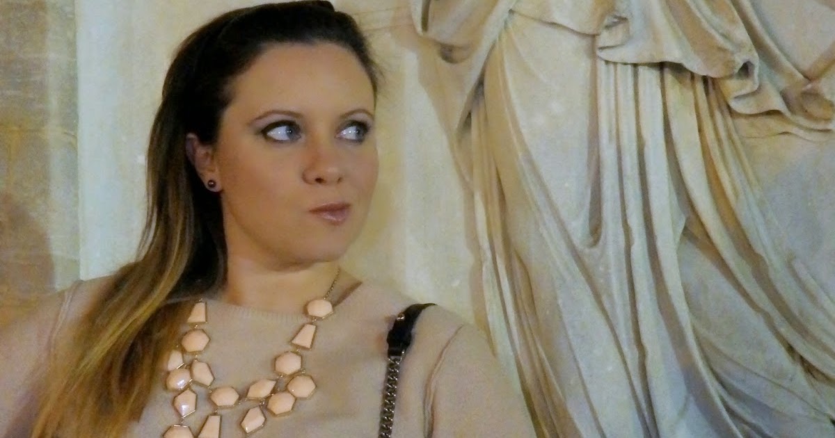 Three shades of pink meet blacks & red details PursesintheKitchen