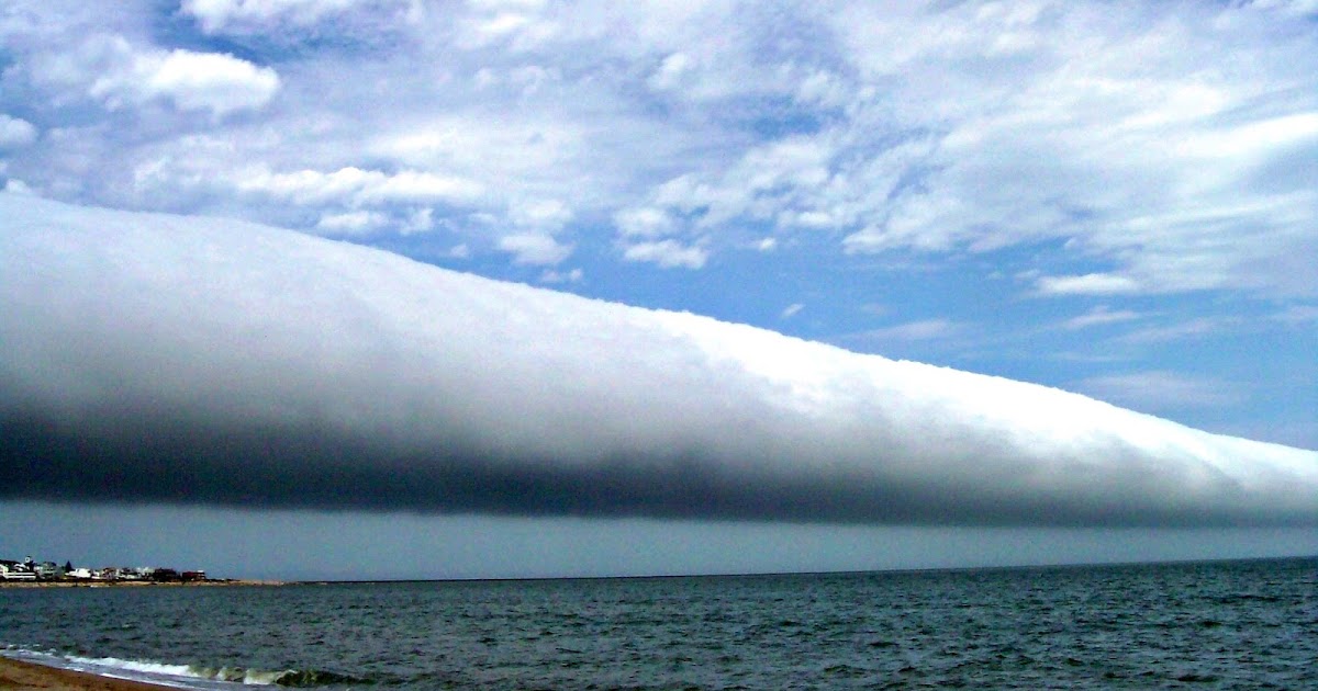 10 of the Most Unusual Cloud Formations