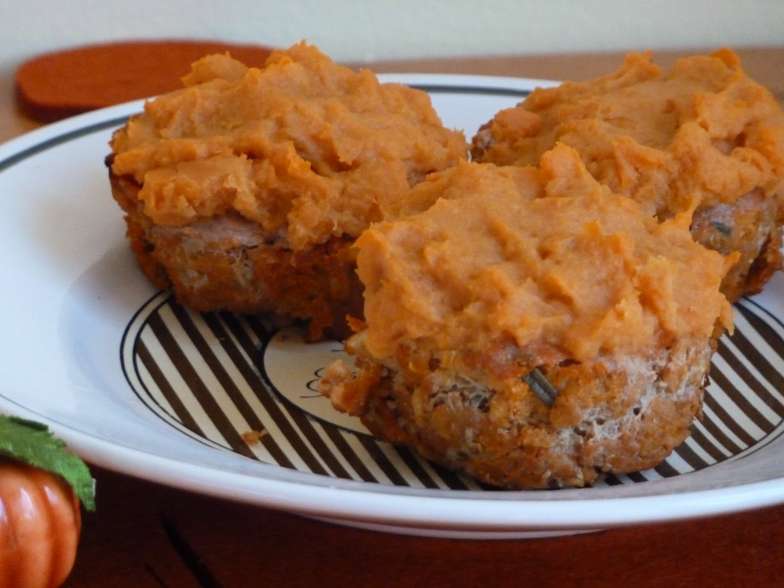 Baking and Cooking, A Tale of Two Loves Turkey Meatloaf Cups with