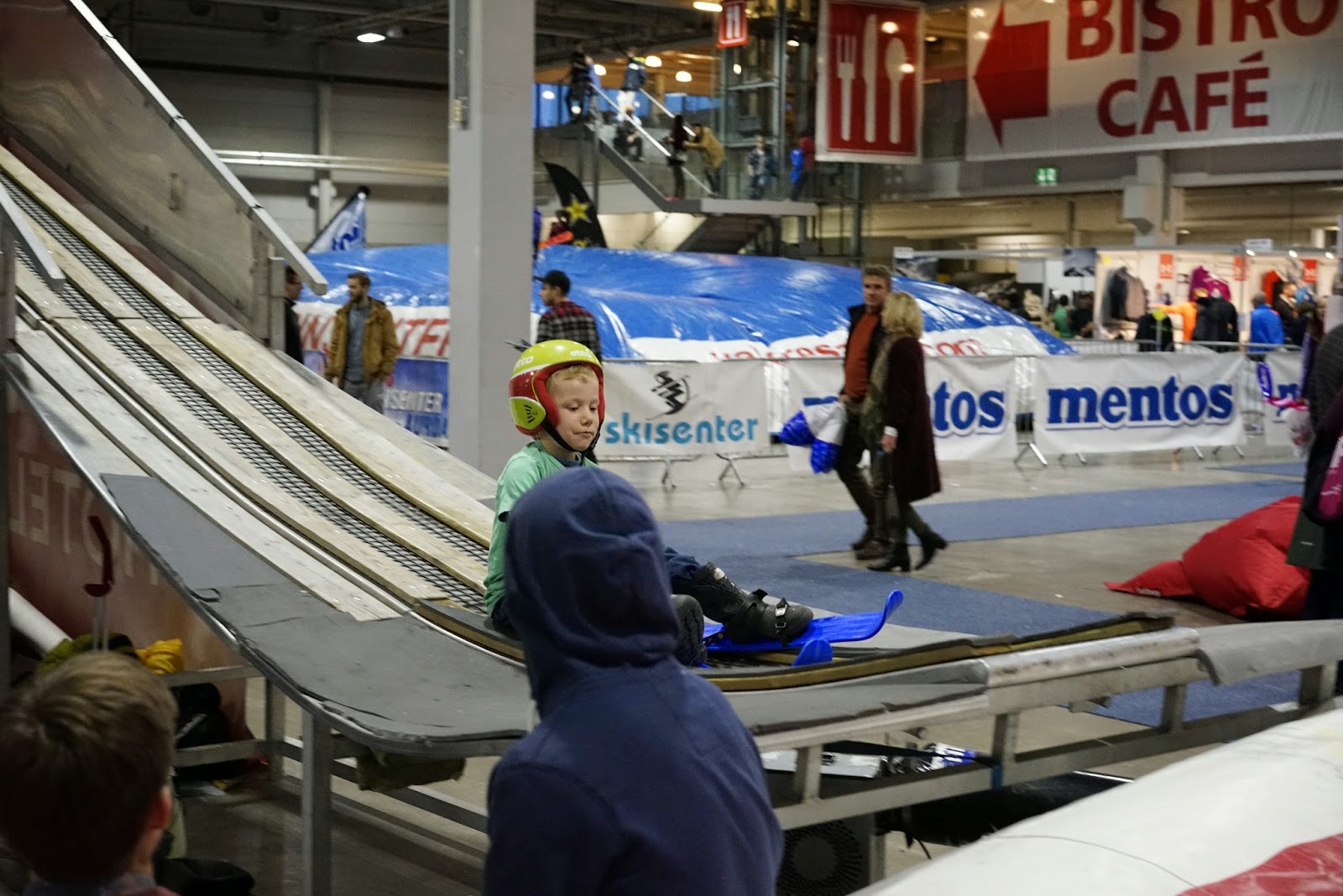 Richard Bjerkoe - Robust Dad - Matheo Ski Jump - SkiExpo