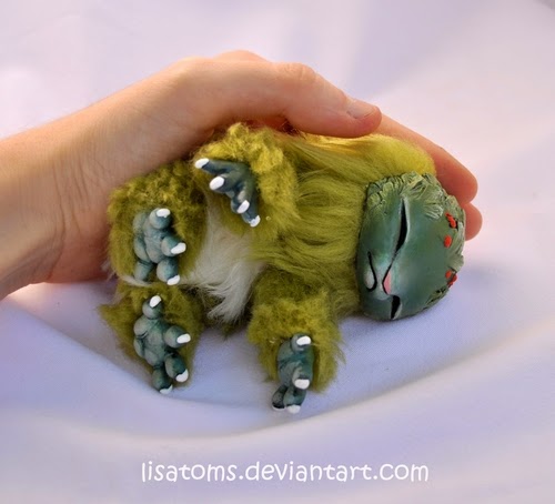 09-Woodling-Lisa-Toms-Maker-of-Mythical-Creatures-and-Pet-Dolls-www-designstack-co