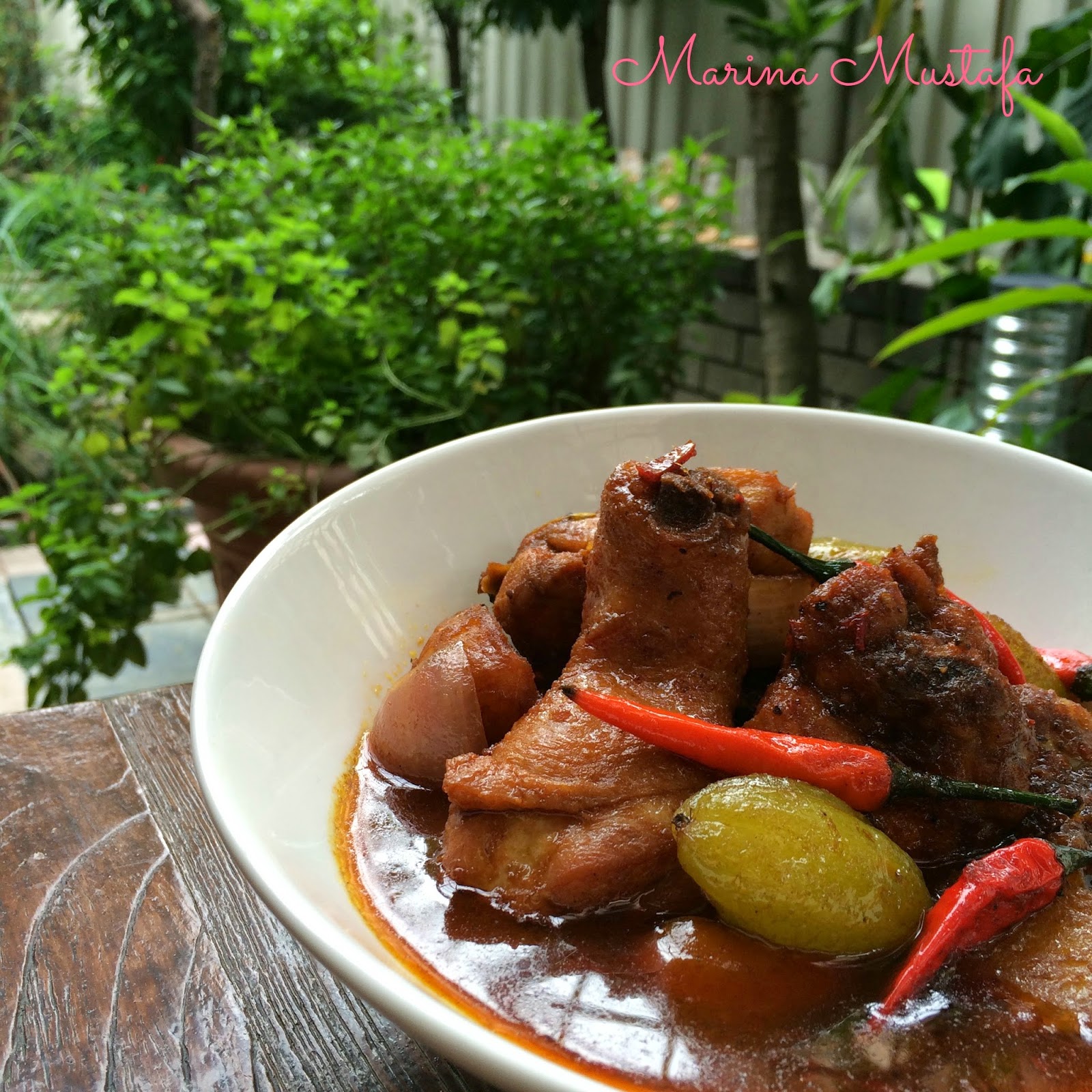 Chicken in Soy Sauce (using the PHILIPS Pressure Cooker) Cooking with