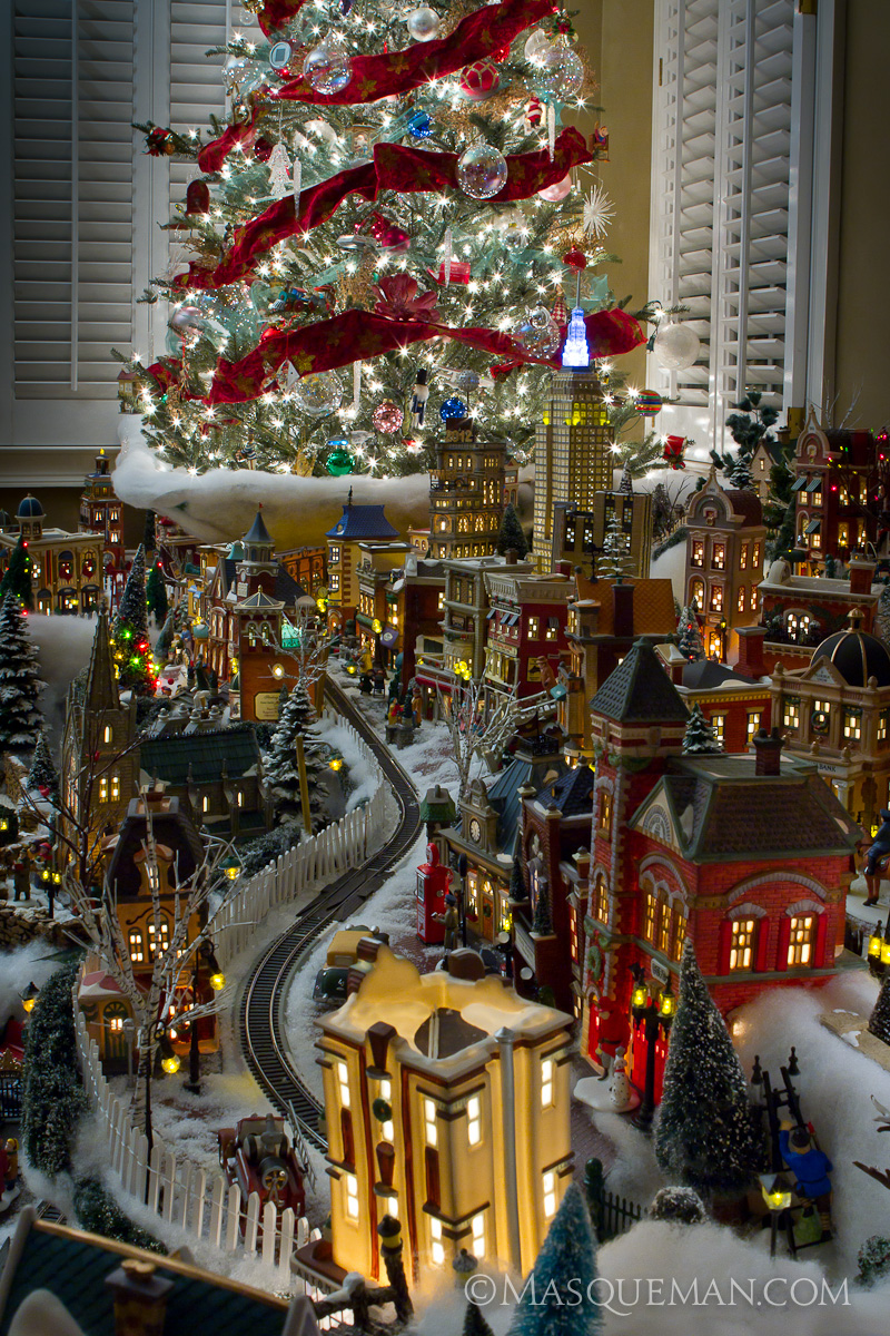 Photographing a Miniature Christmas City by Department 56 ~ Masqueman Photography and Design ...