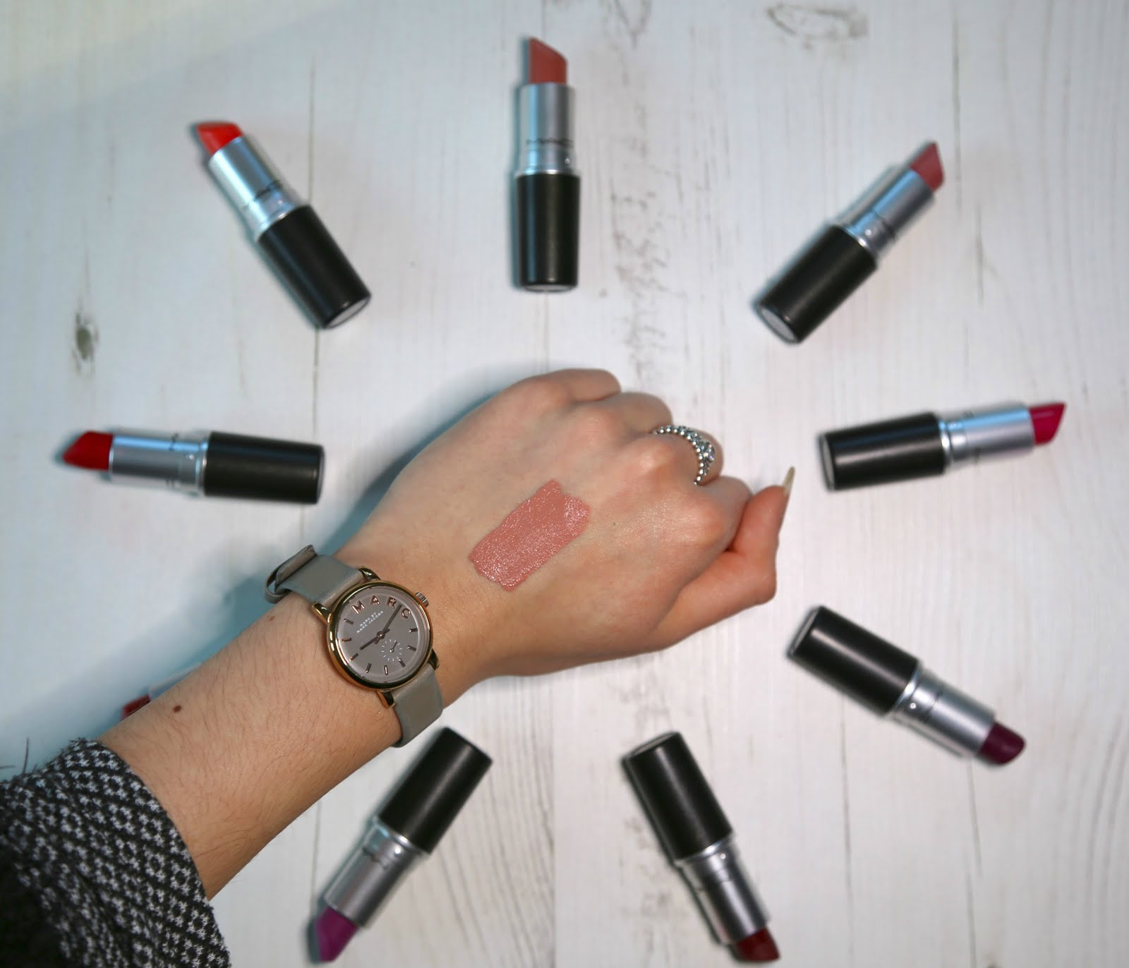 Mac Retro Matte Liquid Lip Colour Lady Be Good Swatch Mac Retro Matte Liquid Lip Colour Lady Be Good Swatch