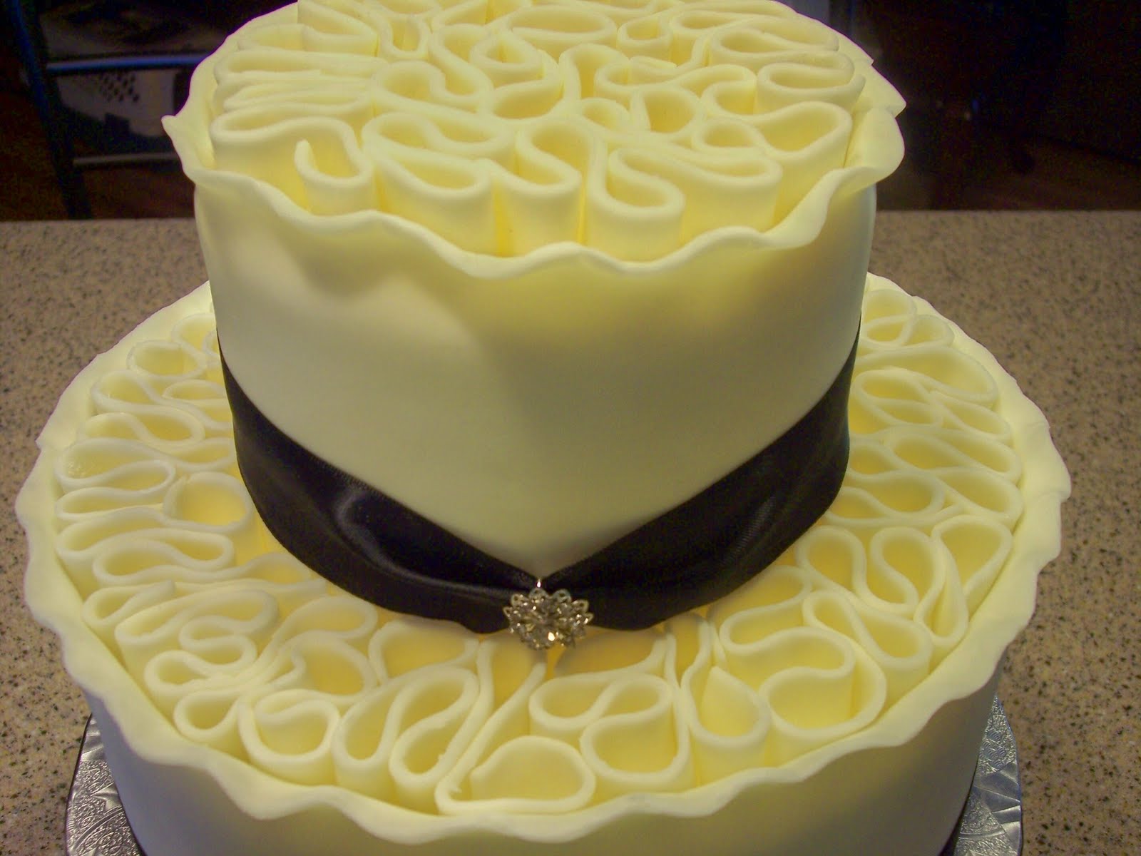 Modern Wedding Cakes, Wedding Cake Toppers, Wedding Cakes Pictures Modern Wedding Cakes, Wedding Cake Toppers, Wedding Cakes Pictures
