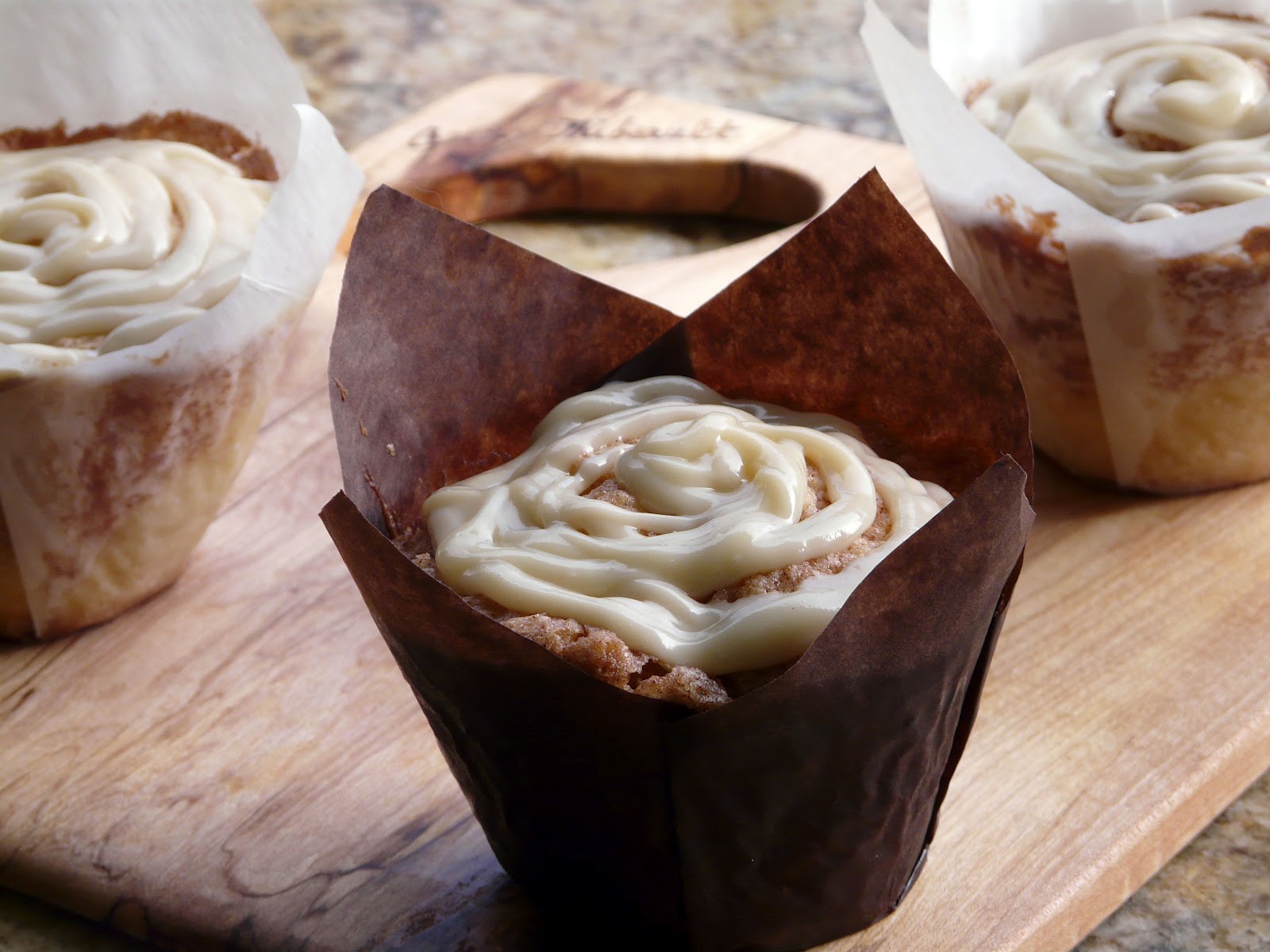 Thibeault's Table Cinnamon Roll Cake "Muffins"