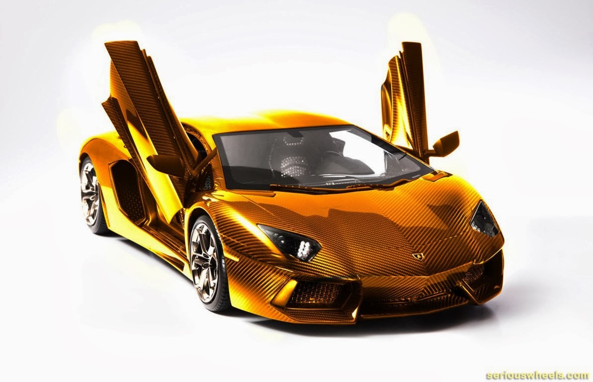 Mobil Replika Aventador Emas Laurencius