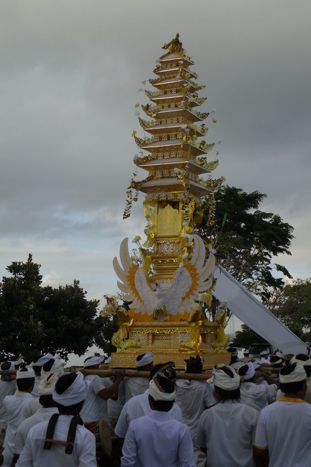 Download this Ngaben Upacara Pitra Yadnya Bali picture