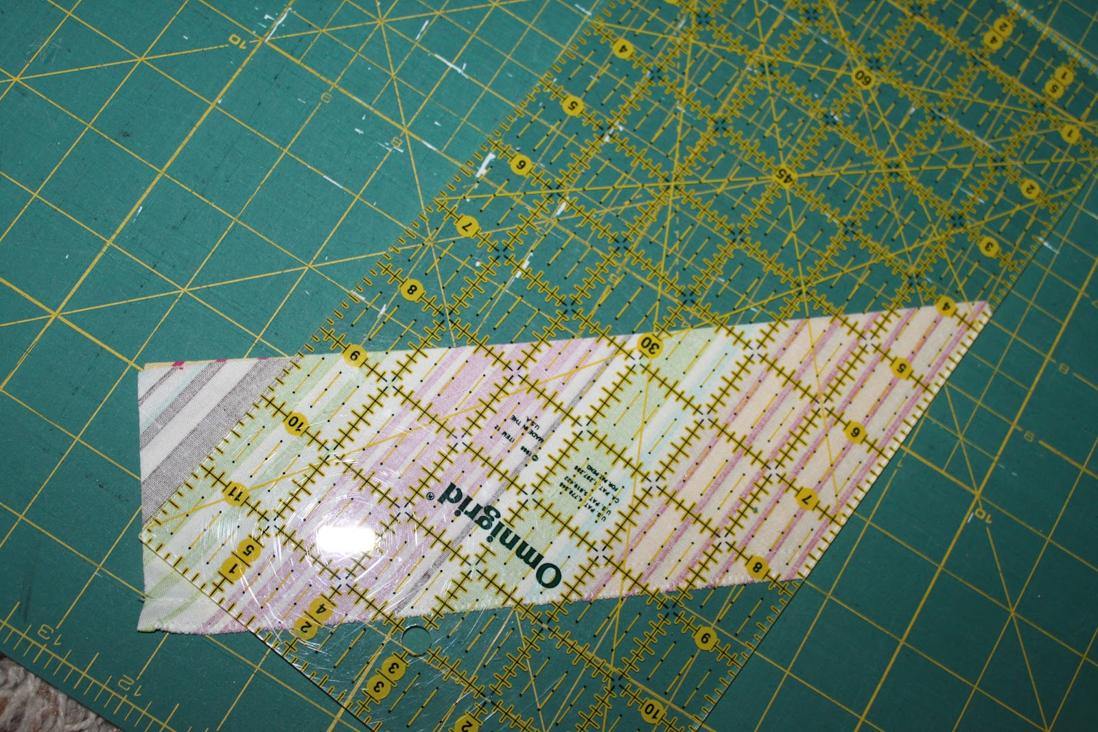 sew easy being green Chevron Stripes Top Tutorial!!