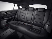 Mercedes-Benz CLS 63 AMG Shooting Brake: The performance trendsetter back interior