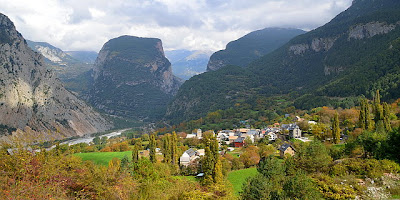 El Valle de Chistau