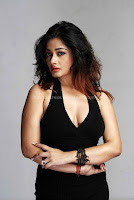 Kiran rathod hot cleavage in black dress