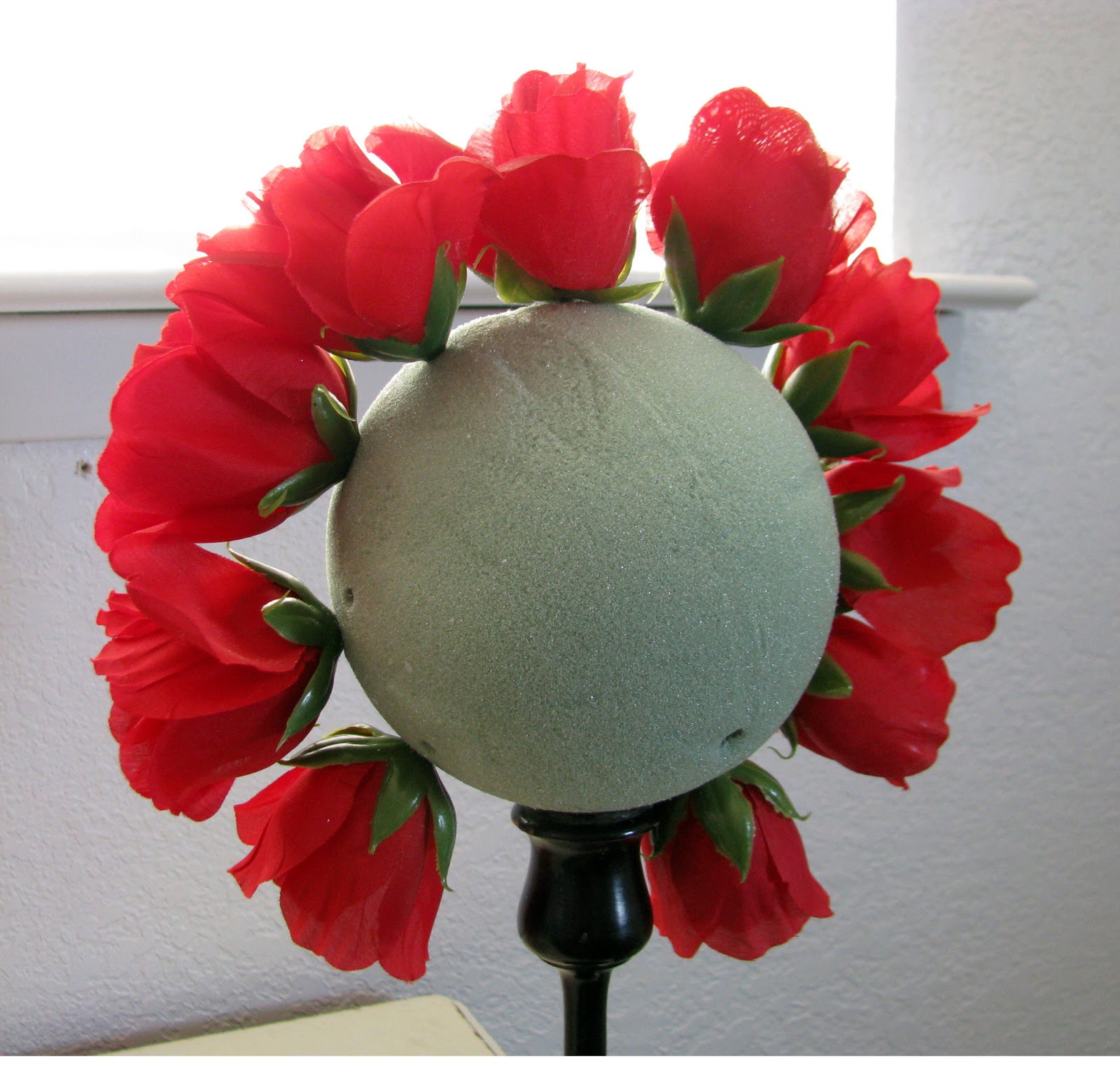 Clover House Pretty Rose Kissing Ball