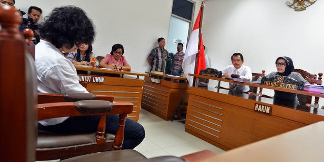 Vonis Bebas Untuk Anak Ahmad Dhani Bikin Sakit Hati Rakyat