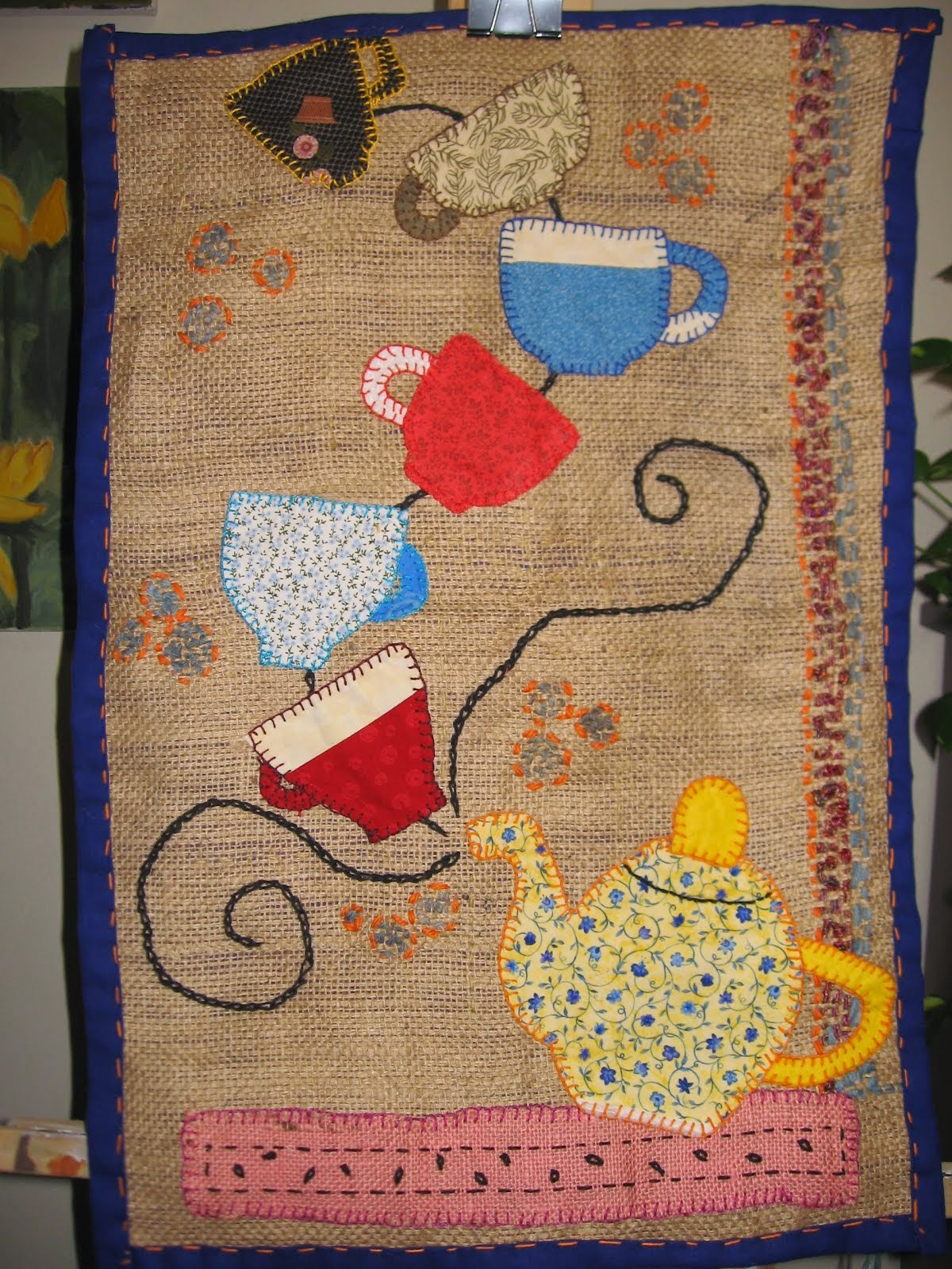 applique on gunny/jute sack