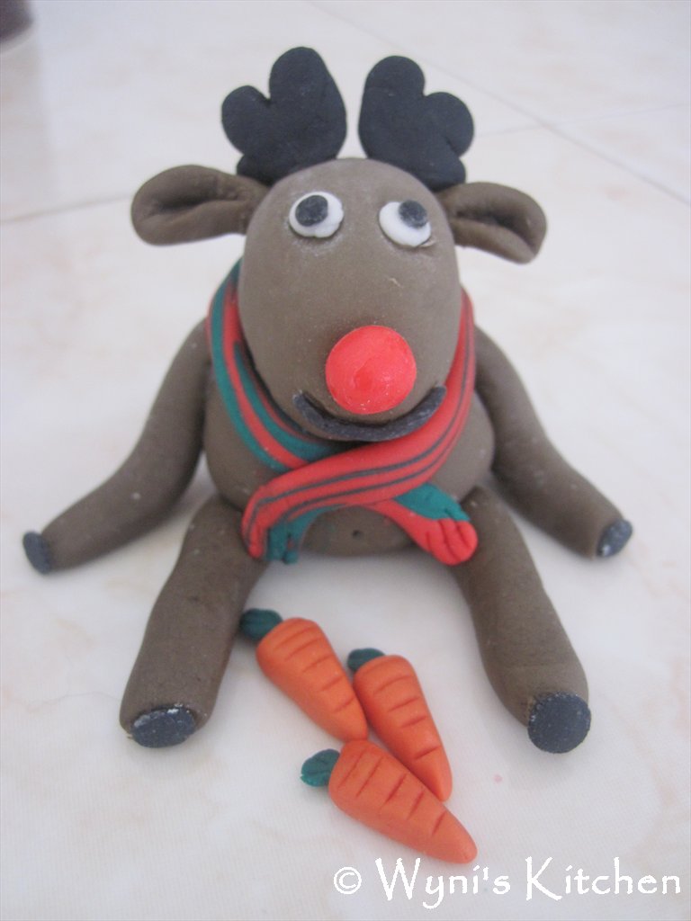 Fondant Christmas Figurines MAKE. EAT. LOVE