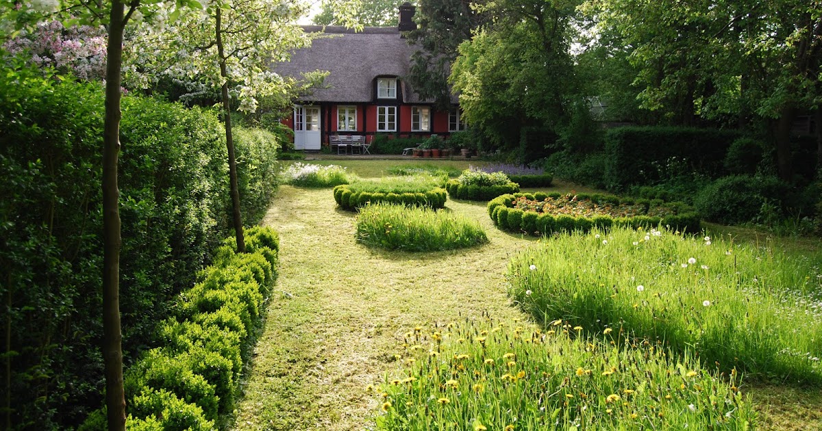 Kjeld slot: kunst & hÃ
ndvÃrk i haven