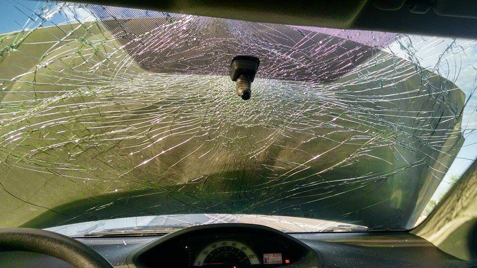 I Need a New Windshield Benefit of knowing who to call when your