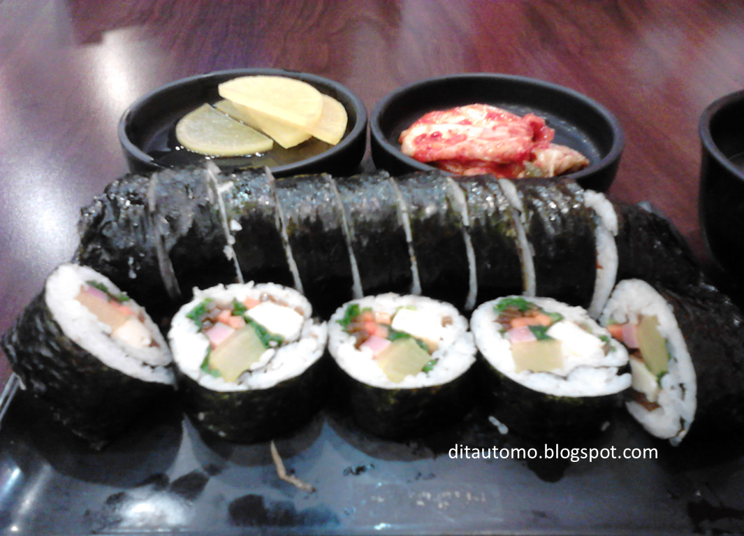 Everyday Miracle Resep Masakan Korea 김밥 (Kimbab/Nasi Everyday Miracle Resep Masakan Korea 김밥 (Kimbab/Nasi